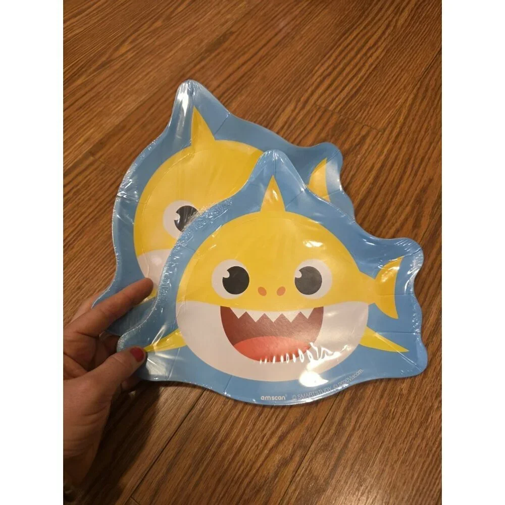 Baby Shark-Themed Party Decorations 12 Cutouts 16 Plates‎ Birthday Pinkfong NEW